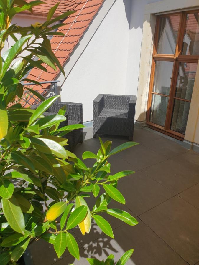 Modernes An Der Frauenkirche Apartment